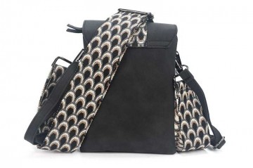 Black crossbody en telefoontasje metz 1