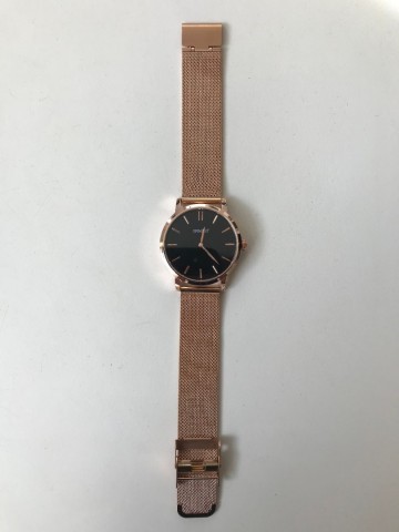 Horloge rose zwart 3