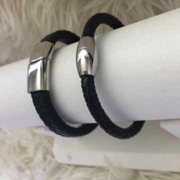 Leer zwart maat 19cm 0