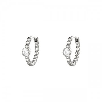 Pearls in a row zilver oor 1