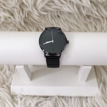 Zwart horloge rekbaar